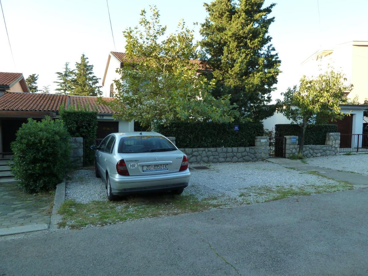 Apartment Nada 1 Jadranovo Buitenkant foto