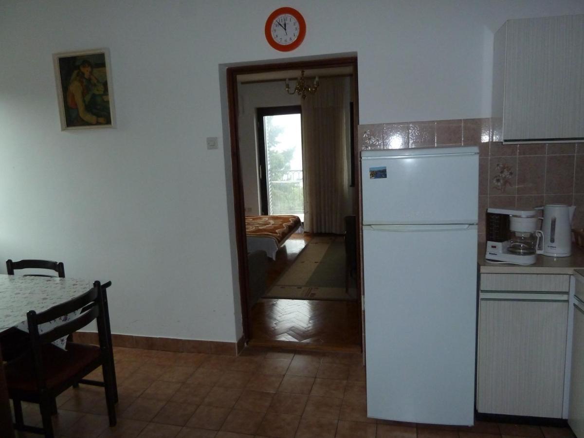 Apartment Nada 1 Jadranovo Buitenkant foto